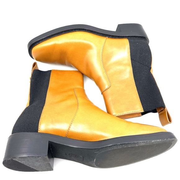 Tory Burch Chelsea Bonnie Brown / Perfect Black Ankle Boots 7.5 w/dust bag - Picture 11 of 12